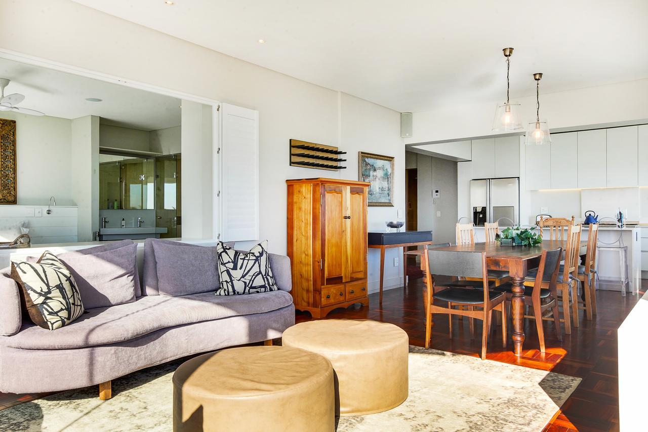 קייפטאון Backup Powered Sea View Apartment On The Promenade מראה חיצוני תמונה