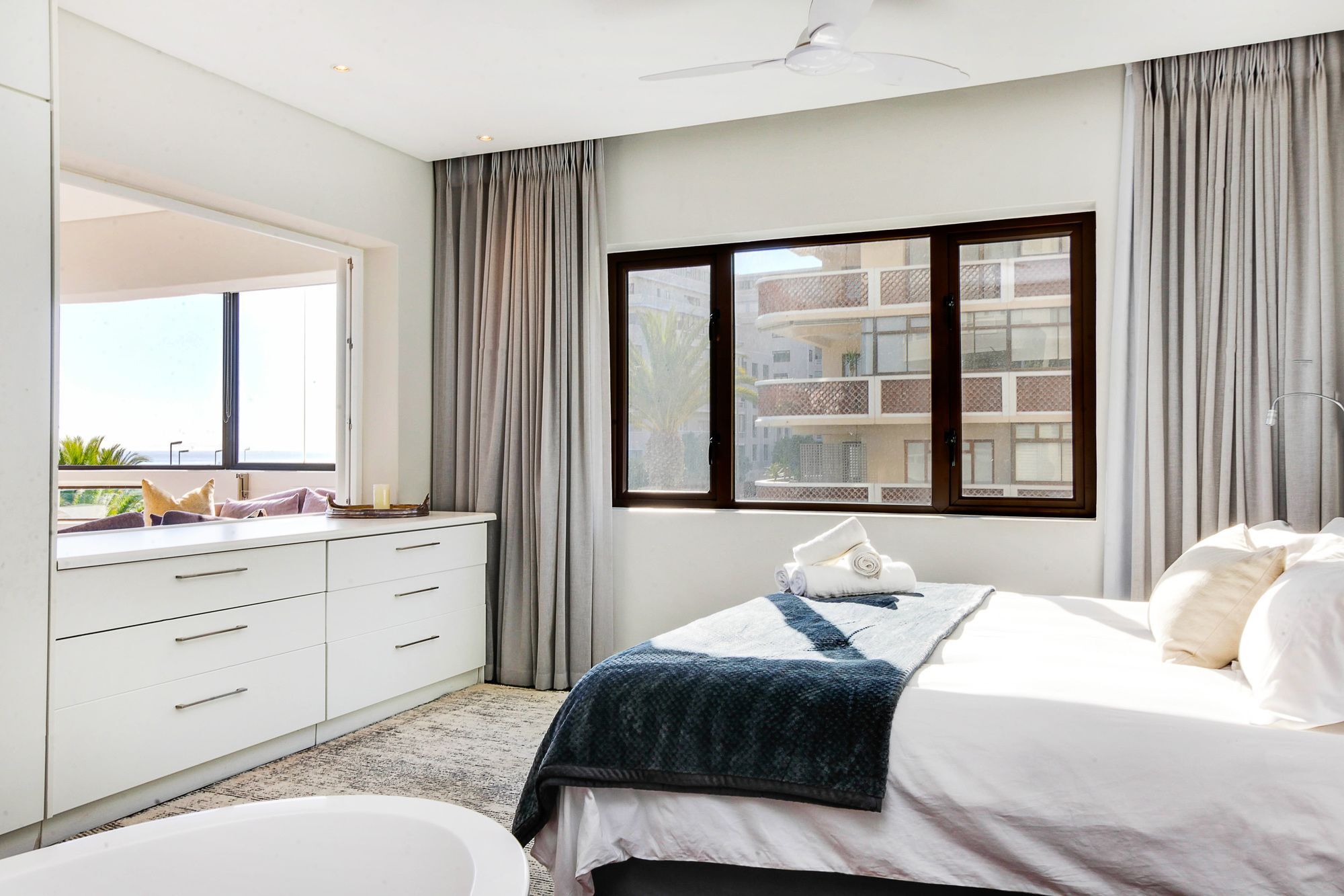 קייפטאון Backup Powered Sea View Apartment On The Promenade מראה חיצוני תמונה